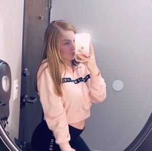 Meet your Posher, Breanna